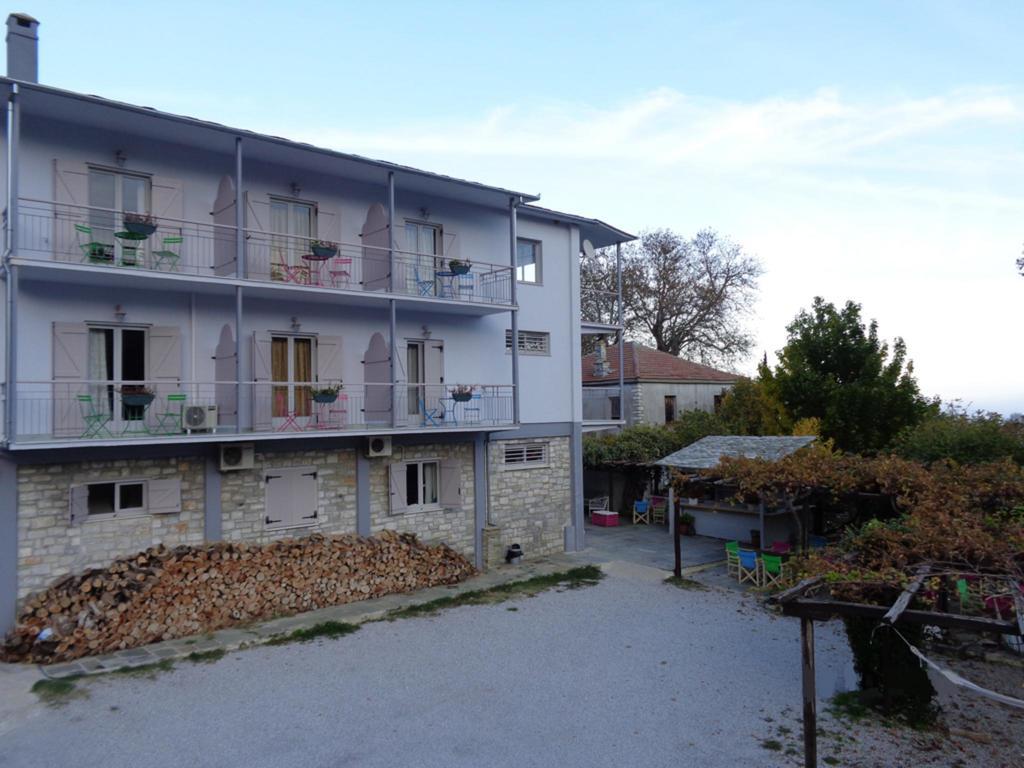 Odos Kentavron Hotel Tsagarada Exterior photo